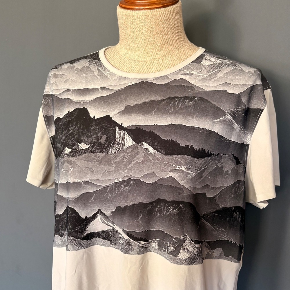 Lululemon Snapshot Misty Mountain Seamless Tee | Size M | High Low Hem
